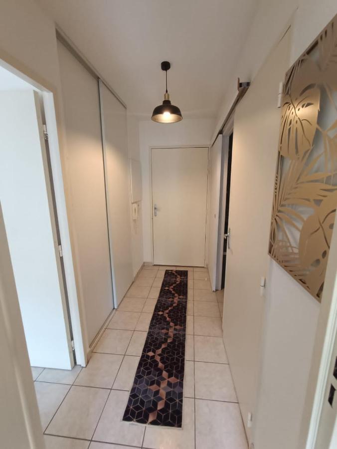 Appartement T2 En Residence Securisee Oloron-Sainte-Marie Eksteriør bilde